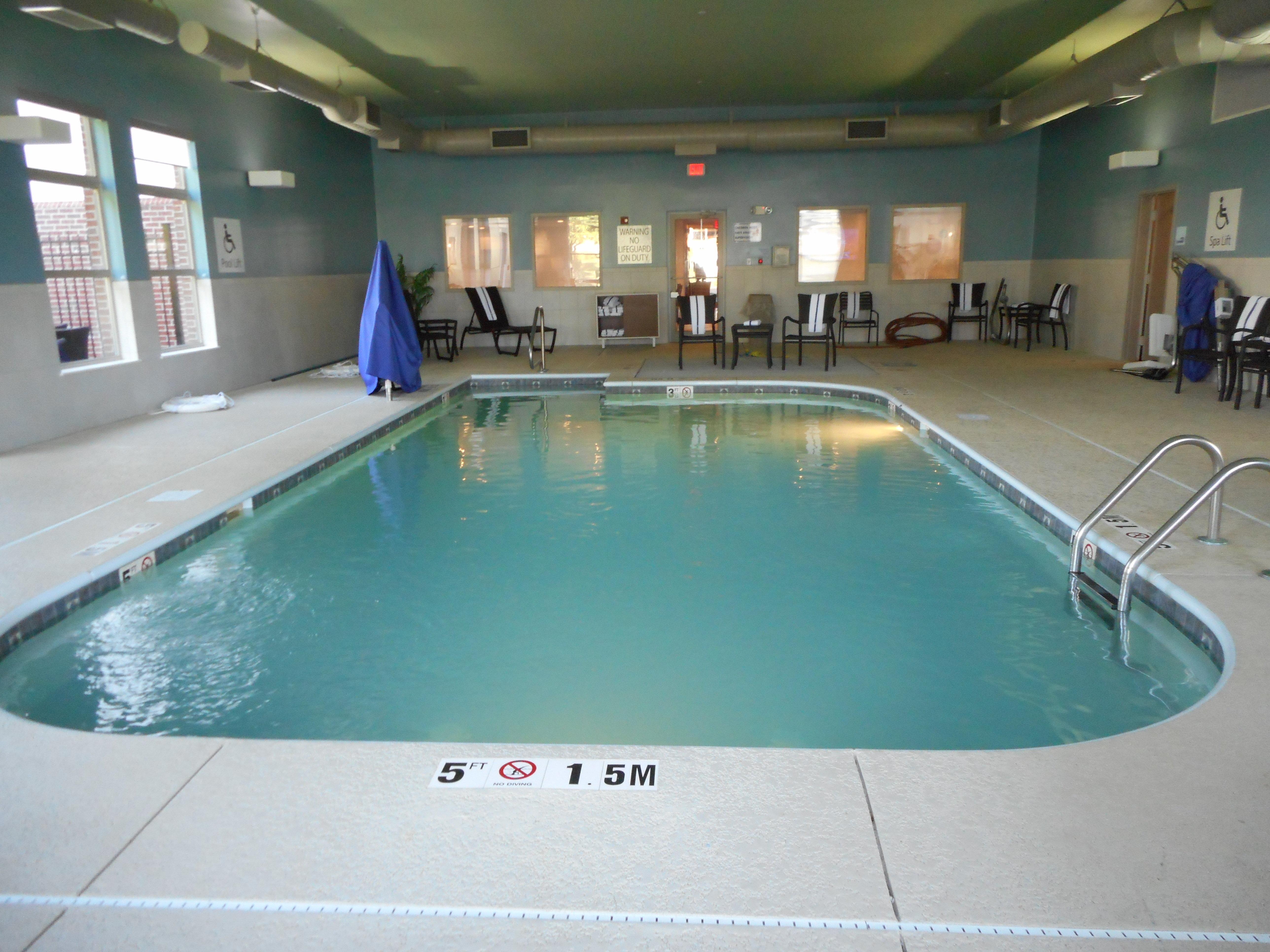 Holiday Inn Express Fairfield By Ihg Exterior foto